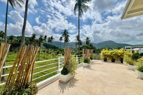 Villa in Surat Thani, Thailand 3 bedrooms № 119696 - photo 2