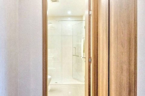Condo à Bangkok, Thaïlande, 2 chambres  № 104178 - photo 7