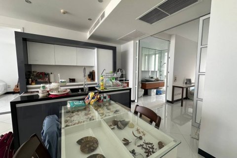 Condo in Sattahip, Thailand, 3 bedrooms № 104181 - photo 1