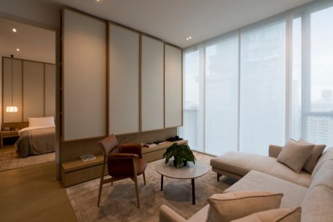 Condo in Bangkok, Thailand, 2 bedrooms  № 130018 - photo 13