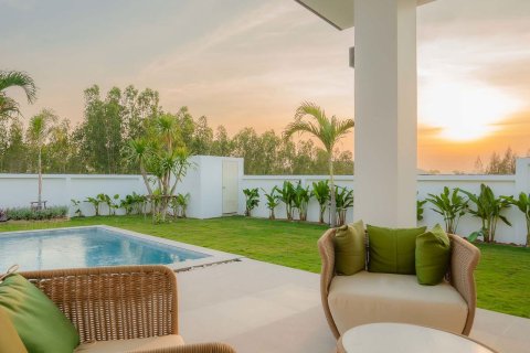 House in Chiang Mai, Thailand 5 bedrooms № 126106 - photo 13