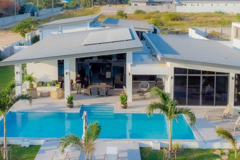 Дом в Чиангмае, Таиланд с 5 спальнями  № 126106 - фото 3