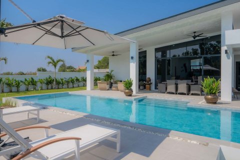 House in Chiang Mai, Thailand 5 bedrooms № 126106 - photo 15