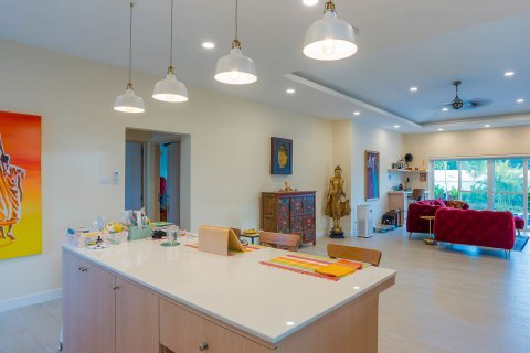 House in Chiang Mai, Thailand 4 bedrooms № 126103 - photo 20