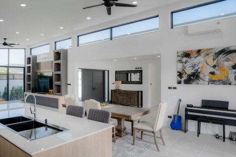 Дом в Чиангмае, Таиланд с 4 спальнями  № 126105 - фото 6