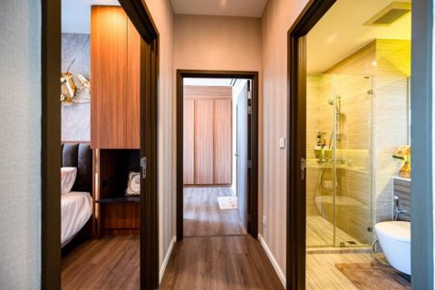 Кондоминиум с 2 спальнями в Бангкоке, Таиланд № 132423 - фото 8