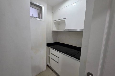 Кондоминиум с 3 спальнями в Хуай Кванге, Бангкок, Таиланд № 132424 - фото 5