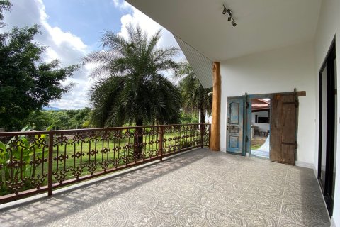 Villa in Chiang Mai, Thailand 4 bedrooms № 79355 - photo 11