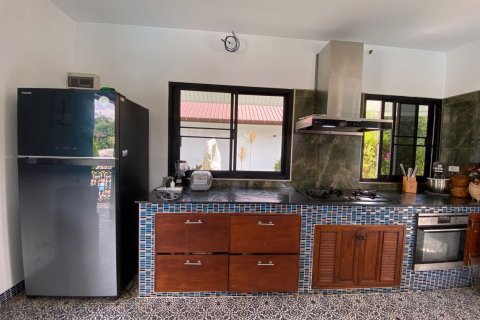 Villa in Chiang Mai, Thailand 4 bedrooms № 79355 - photo 21