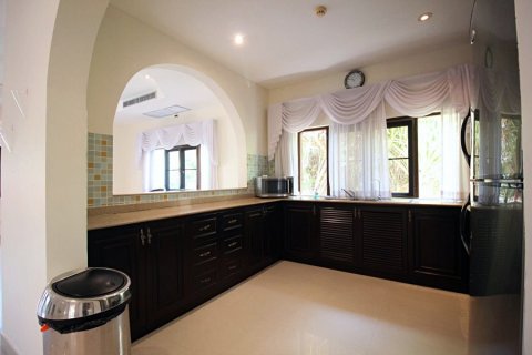 Дом в Хуа Хине, Таиланд с 4 спальнями  № 125092 - фото 11