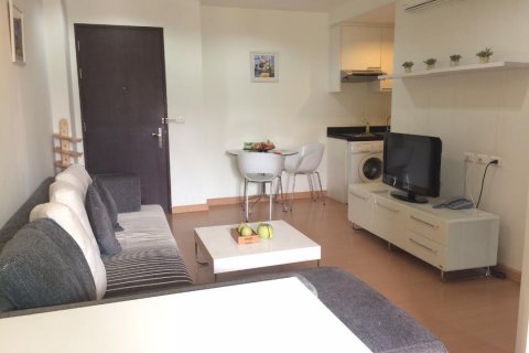 Condo à Bangkok, Thaïlande, 1 chambre  № 144065 - photo 1