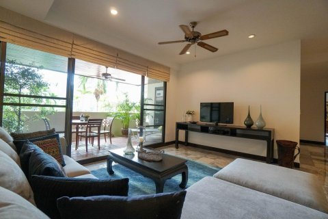 Condo in Watthana, Bangkok, Thailand, 3 bedrooms  № 123854 - photo 6