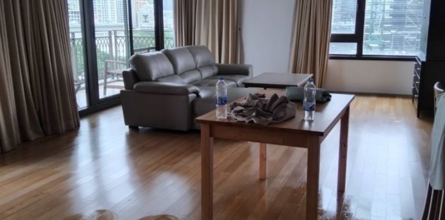 Кондоминиум с 3 спальнями в Патхум Ване, Бангкок, Таиланд № 123858