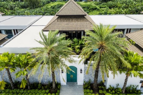 House in Bang Tao, Thailand 3 bedrooms № 132077 - photo 2