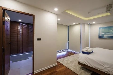 Condo in Bang Tao, Thailand, 2 bedrooms  № 132078 - photo 24
