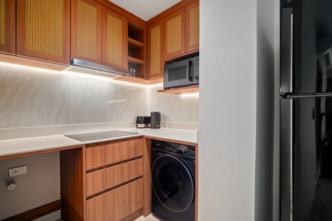 Condo in Bang Tao, Thailand, 3 bedrooms  № 132076 - photo 19