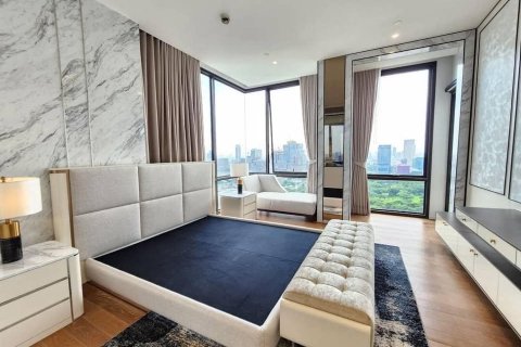 Кондоминиум с 3 спальнями в Патхум Ване, Бангкок, Таиланд № 126372 - фото 5