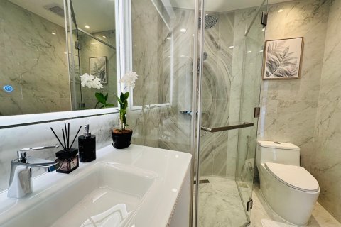 Appartement à Pattaya, Thaïlande 2 chambres № 123106 - photo 14