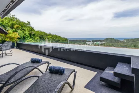 Condo in Phuket, Thailand, 3 bedrooms  № 131536 - photo 2