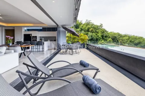 Condo in Phuket, Thailand, 3 bedrooms  № 131536 - photo 5