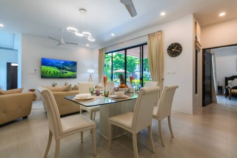 Villa in Rawai, Thailand 3 bedrooms № 101625 - photo 9