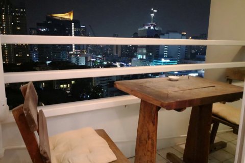 Кондоминиум с 2 спальнями в Бангкоке, Таиланд № 142925 - фото 11