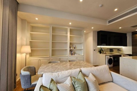 Condo in Pathum Wan, Bangkok, Thailand, 2 bedrooms  № 123823 - photo 16