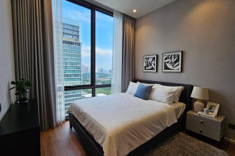Condo in Pathum Wan, Bangkok, Thailand, 2 bedrooms  № 123823 - photo 3
