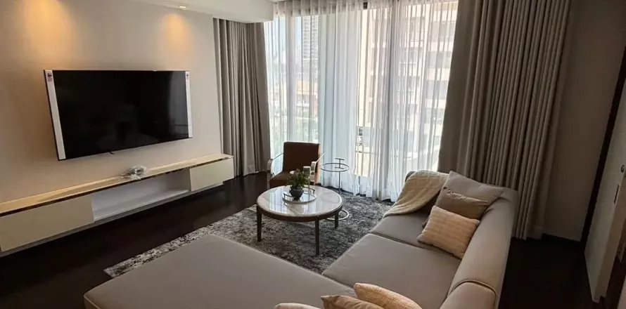 Condo in Watthana, Bangkok, Thailand, 2 bedrooms  № 123822