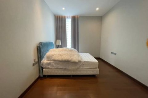 Condo in Khlong Toei, Bangkok, Thailand, 2 bedrooms  № 123821 - photo 6