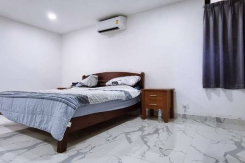 Townhouse à Pattaya, Thaïlande 5 chambres № 100125 - photo 9