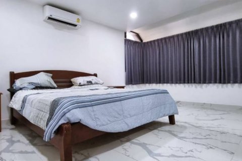 Townhouse à Pattaya, Thaïlande 5 chambres № 100125 - photo 8