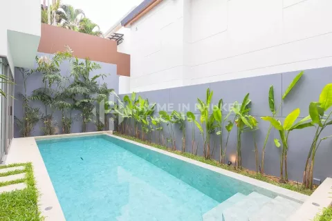 House in Phuket, Thailand 3 bedrooms № 130979 - photo 3