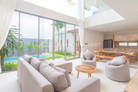 House in Phuket, Thailand 3 bedrooms № 130979 - photo 4