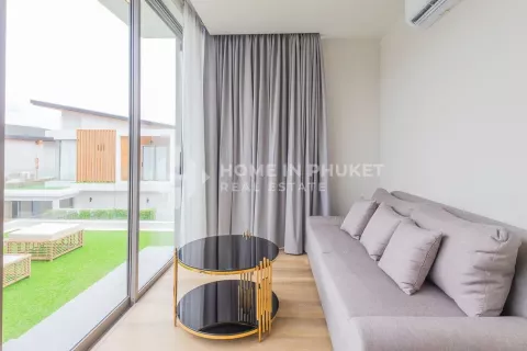 House in Phuket, Thailand 3 bedrooms № 130979 - photo 27