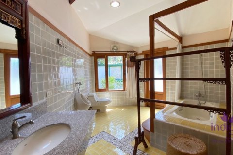 Maison à Chiang Mai, Thaïlande 9 chambres № 104388 - photo 14