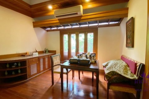 Maison à Chiang Mai, Thaïlande 9 chambres № 104388 - photo 8