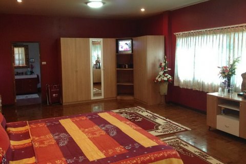 House in Chiang Mai, Thailand 5 bedrooms № 121839 - photo 16