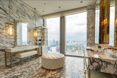 Condo in Bang Rak, Bangkok, Thailand, 3 bedrooms № 123736 - photo 13