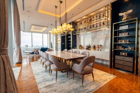 Condo in Bang Rak, Bangkok, Thailand, 3 bedrooms № 123736 - photo 1