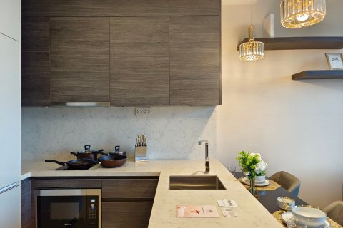 Condo in Bang Rak, Bangkok, Thailand, 3 bedrooms  № 123737 - photo 24