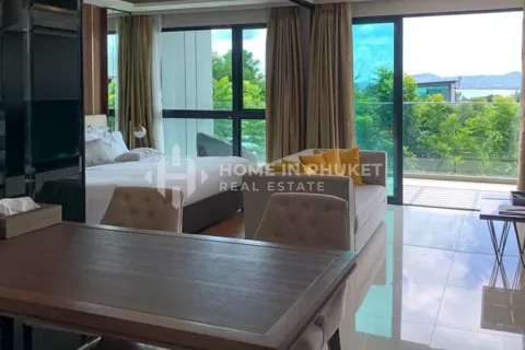 Condo in Phuket, Thailand, 2 bedrooms  № 131349 - photo 3