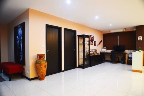 Кондоминиум с 2 спальнями в Паттайе, Таиланд № 85702 - фото 9