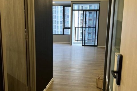 Дуплекс в Хуай Кванге, Бангкок, Таиланд с 3 спальнями  № 101766 - фото 4