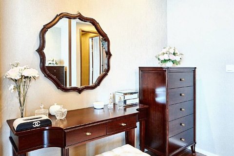 Condo in Bangkok, Thailand, 3 bedrooms № 104464 - photo 6