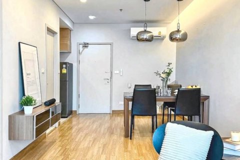 Condo in Phra Khanong, Bangkok, Thailand, 1 bedroom  № 124585 - photo 4