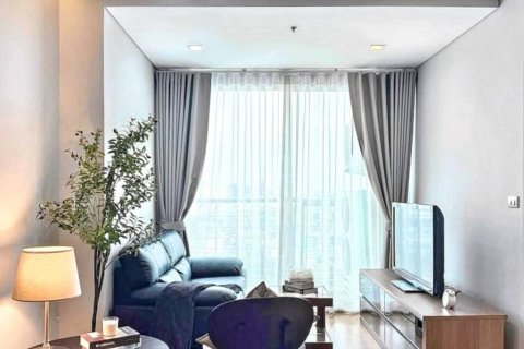 Condo in Phra Khanong, Bangkok, Thailand, 1 bedroom  № 124585 - photo 1