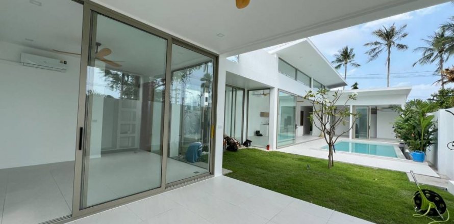 Villa in Ko Samui, Thailand 3 bedrooms № 124579
