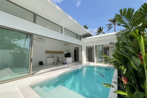 Villa in Ko Samui, Thailand 3 bedrooms № 124579 - photo 2
