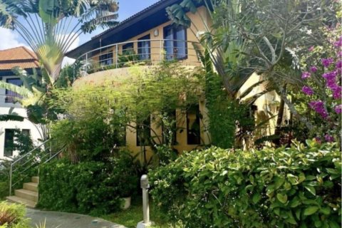 Дуплекс в Самуи, Таиланд с 3 спальнями  № 101978 - фото 4